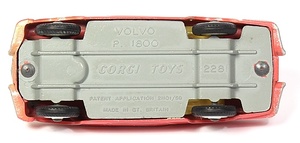 C228g8962