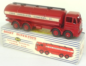 D943f307