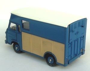 Fd571b8282