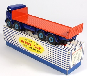 D903m6271
