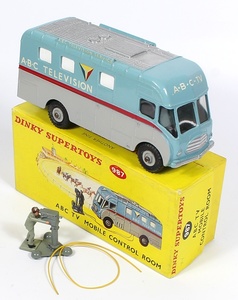 D987j874