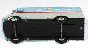D987m4232