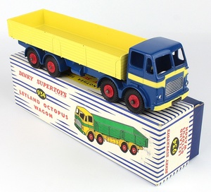 D934t895