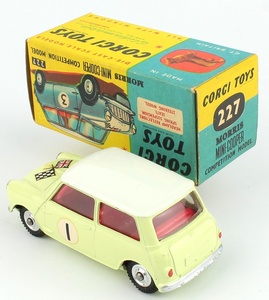 Corgi 227 w7001
