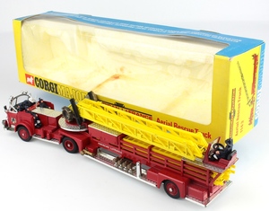 Corgi 1143 v5061