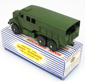Dinky 689 w8951