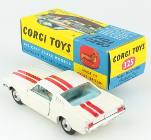 Corgi 325 mustang x2371