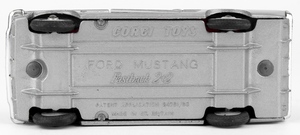 Corgi 320 mustang x2382