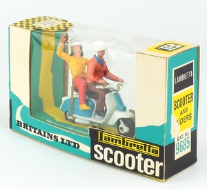 Britains 9685 lambretta scooter x275