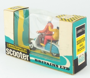 Britains 9685 lambretta scooter x2751