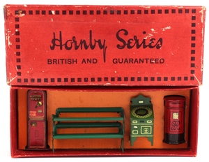 Hornby 3 railway accessories x308