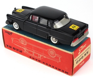 Tekno 726 mercedes skolkjuts x3681