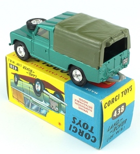 Corgi 438 landrover x4141