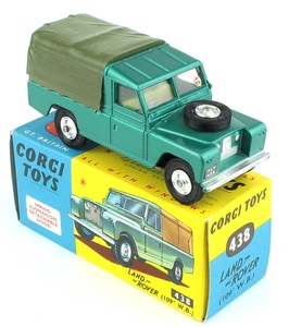 Corgi 438 landrover x414