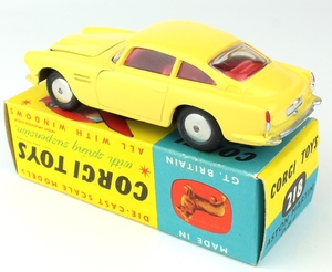 Corgi 218 aston martin x5101