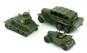 Dinky 152 royal tank corps light tank set x7311