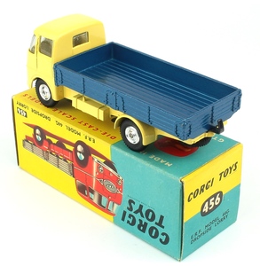 Corgi 456 commer pick up truck x8031