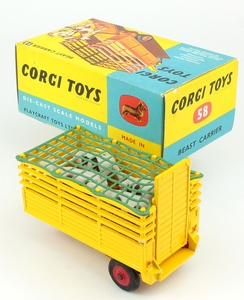 Corgi 58 beast carrier x9981