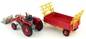 Corgi gift set 9 massey tractor trailer yy392