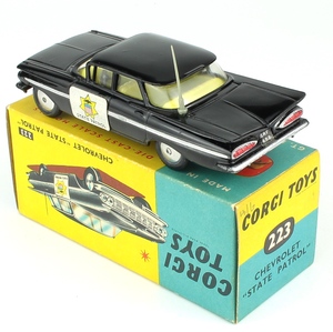 Corgi 223 chevrolet state patrol yy781
