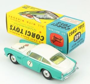 Corgi 309 aston martin competition yy1081