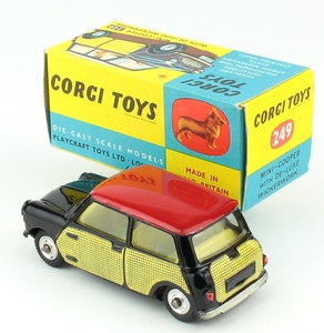 Corgi 249 mini cooper wickerwork yy1131