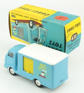 Corgi 435 karrier bantam van drive safely milk yy1421