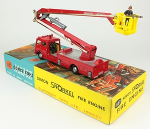 Corgi 1127 simon snorkel fire engine yy1981