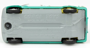 Corgi 485 surfing mini yy2102