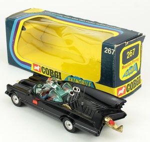 Corgi 267 batmobile yy2461