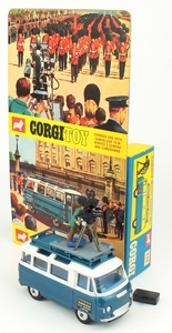 Corgi 479 commer camera van yy247