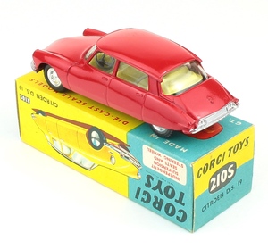 Corgi 210s citroen ds19 yy2921