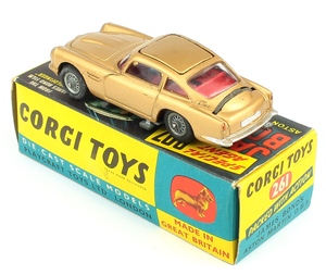 Corgi 261 james bond aston martin yy2911