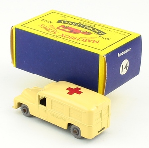 Matchbox 14 ambulance yy3431