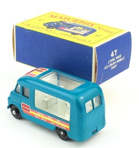 Matchbox 47 lyons maid yy3461