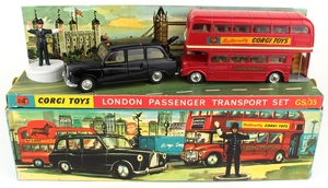 Corgi gift set 35 london passenger set yy357