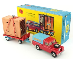 Corgi gift set 19 chipperfields landrover elephant cage yy402