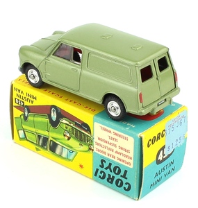 Corgi 450 austin mini van yy4341