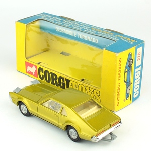 Corgi 276 oldsmobile toronado yy4531