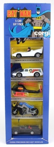 Corgi juniors gift set reeves international batman 7000 yy532