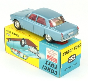 Corgi 252 rover 2000 yy5411