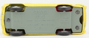 Corgi 218 aston martin yy5422