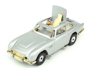 Corgi 271 james bond aston martin yy5692