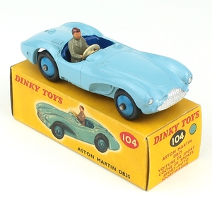 Dinky toys 104 aston martin yy655