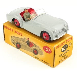 Dinky toys 105 triumph tr2 sports yy690