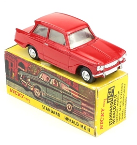 Nicky dinky toys 054 standard herald yy697