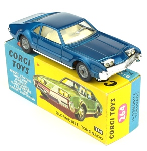 Corgi toys 264 oldsmobile toronado yy705