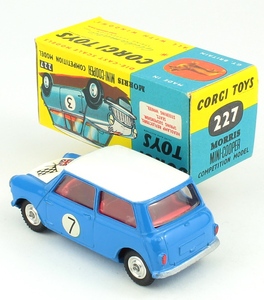 Corgi toys 227 mini cooper yy8021