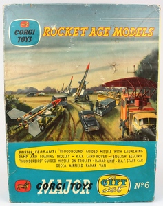 Corgi toys gift set 6 rocket age set yy821