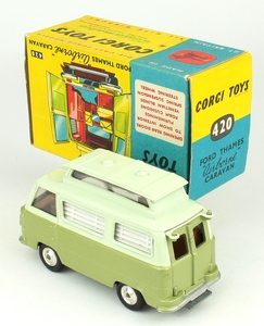 Corgi toys 420 ford thames airborne caravan yy8921